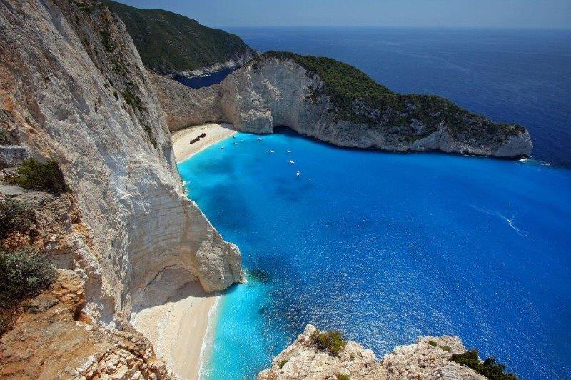 Zakintos ostrvo Grčka letovanje leto plaže ponuda zakinots leto