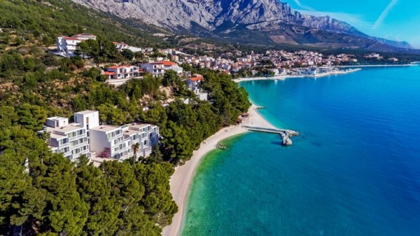 Hotel Bluesun Mala Berulia Hrvatsko primorje Brela Makarska rivijera more letovanje