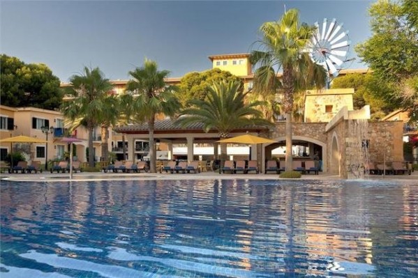 Hotel Occidental Playa de Palma 4* Bazen