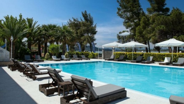 Hotel Rema Vurvuru Sitonija Halkidiki Grčka letovanje bazen