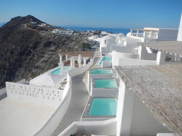 Hotel Rocabella Santorini letovanje grčka ostrva apartmani bazeni
