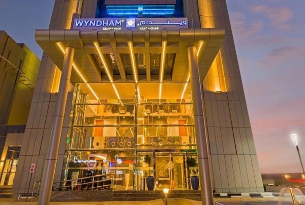 Hotel Wyndham Marina Dubai UAE letovanje paket aranžman putovanje