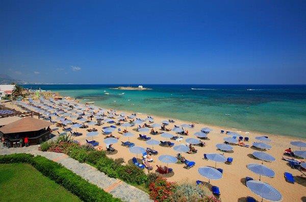 Malia peskovita plaža Krit, Grčka
